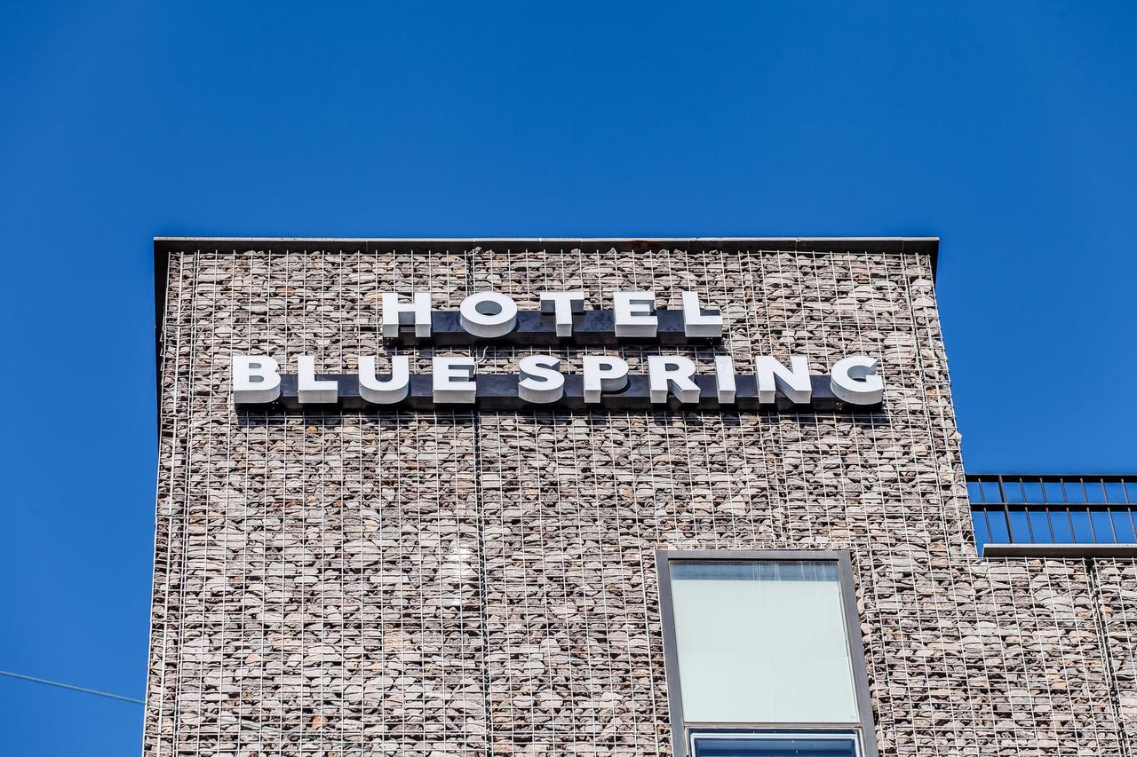 Blue Spring Hotel Jeju Exteriör bild